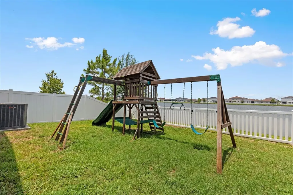 11832 Clare Hill Avenue Riverview FL 33579