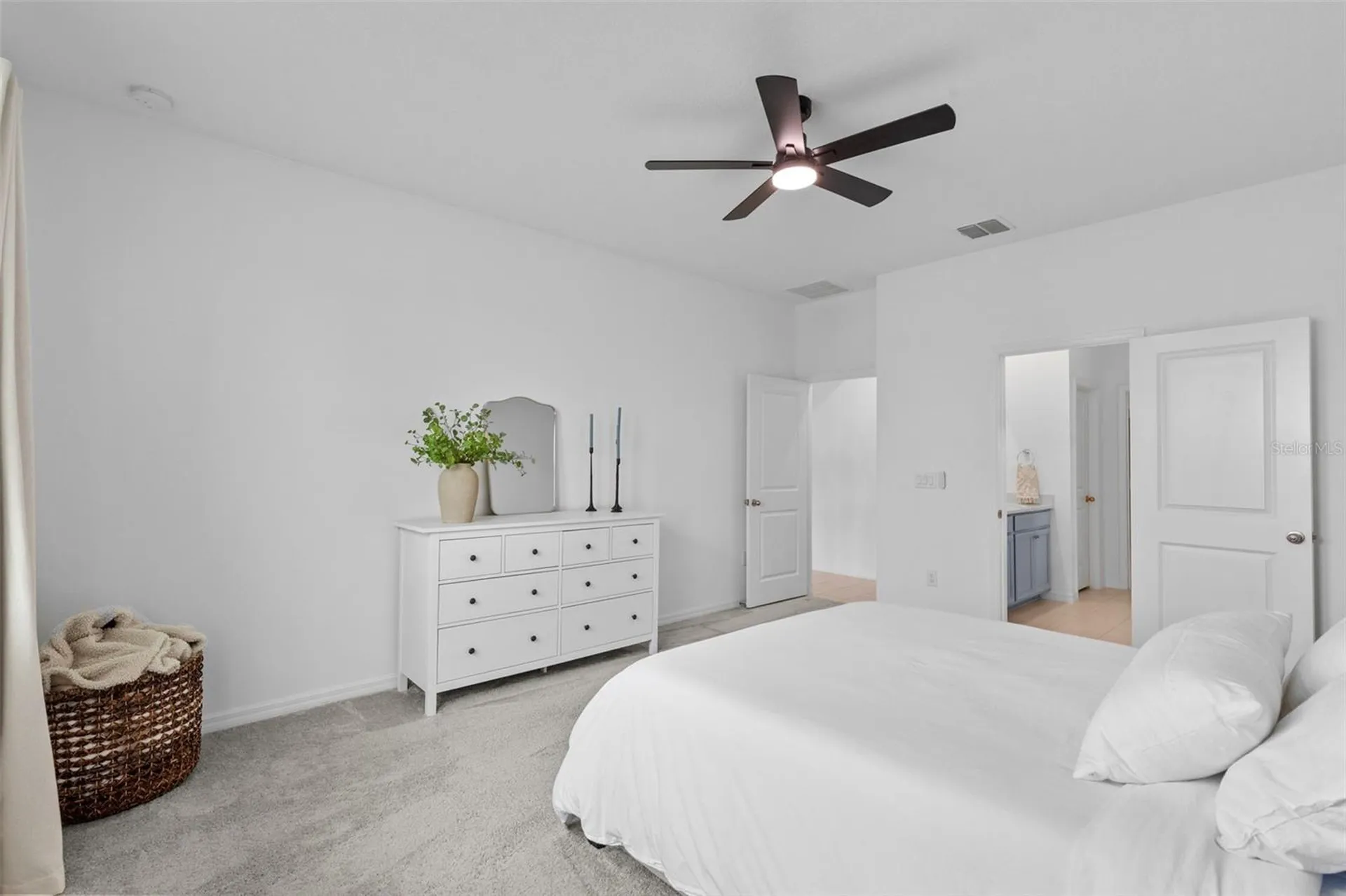 11832 Clare Hill Avenue Riverview FL 33579