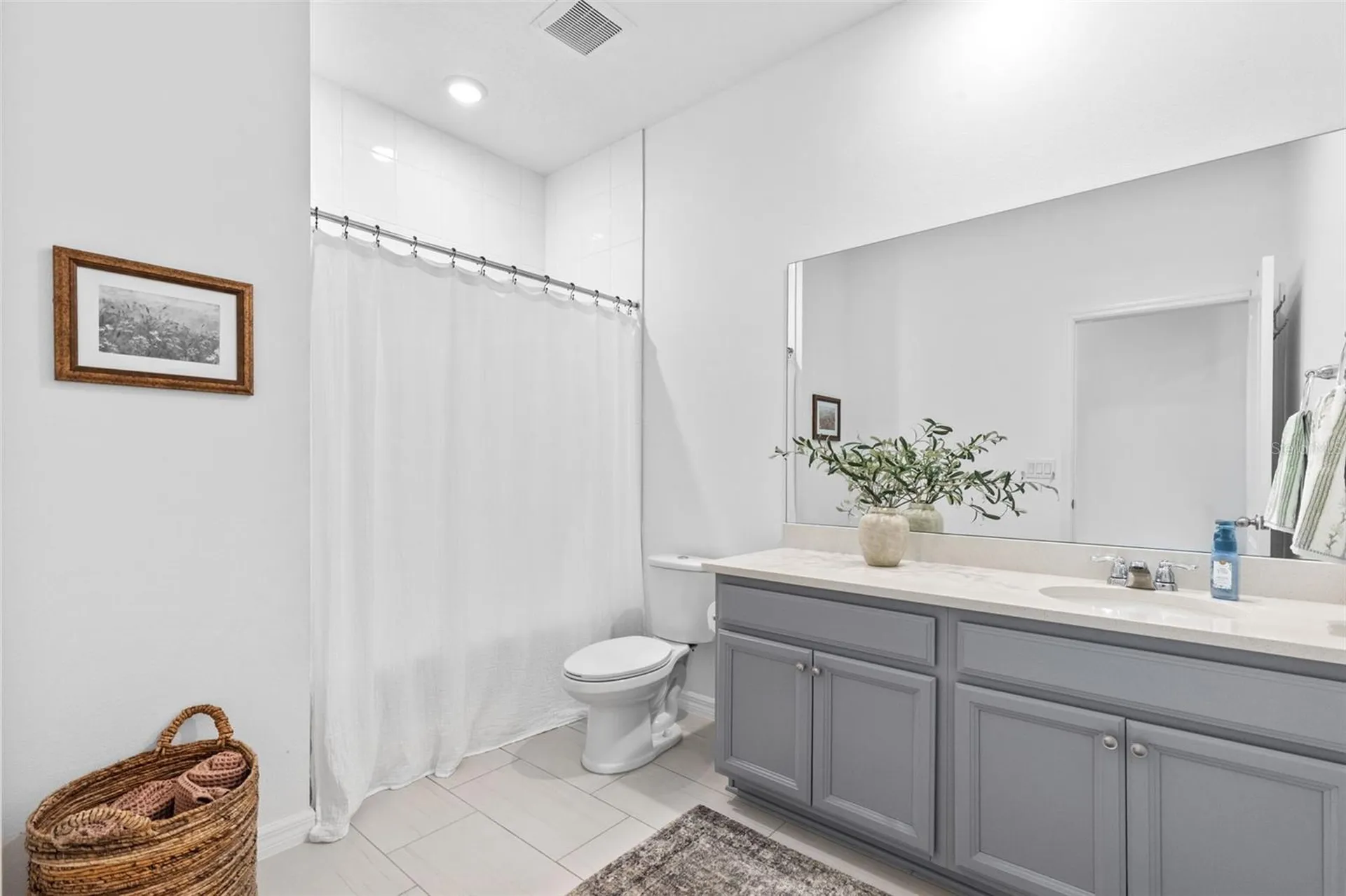11832 Clare Hill Avenue Riverview FL 33579