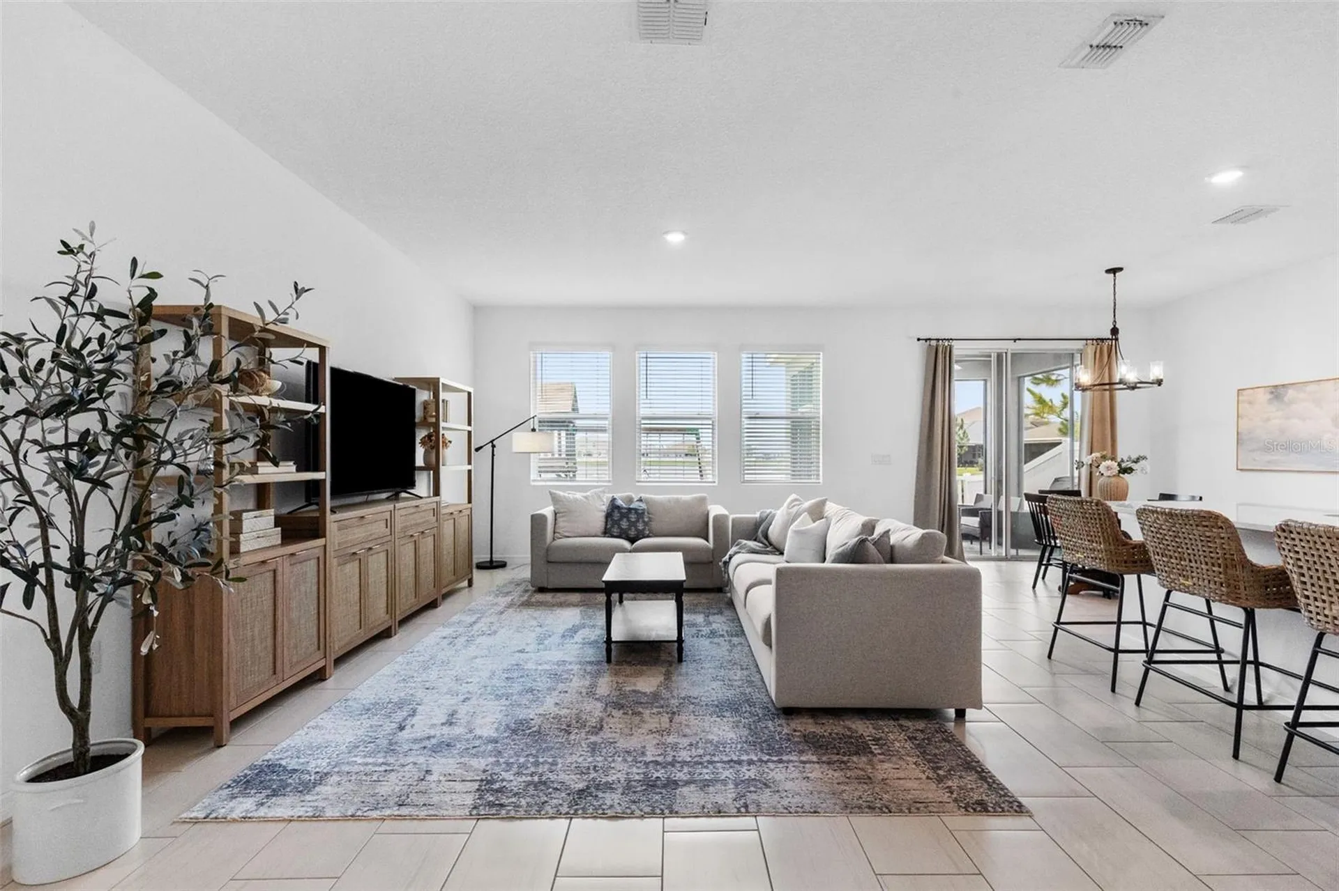 11832 Clare Hill Avenue Riverview FL 33579