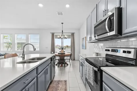 11832 Clare Hill Avenue Riverview FL 33579