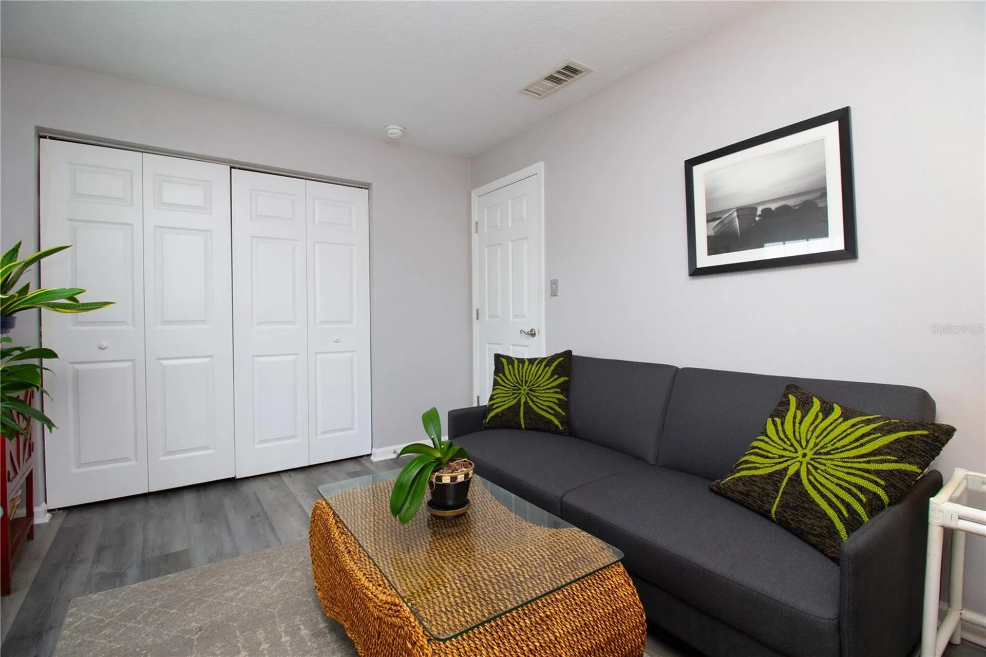 5282 Beach Drive SE St Petersburg FL 33705