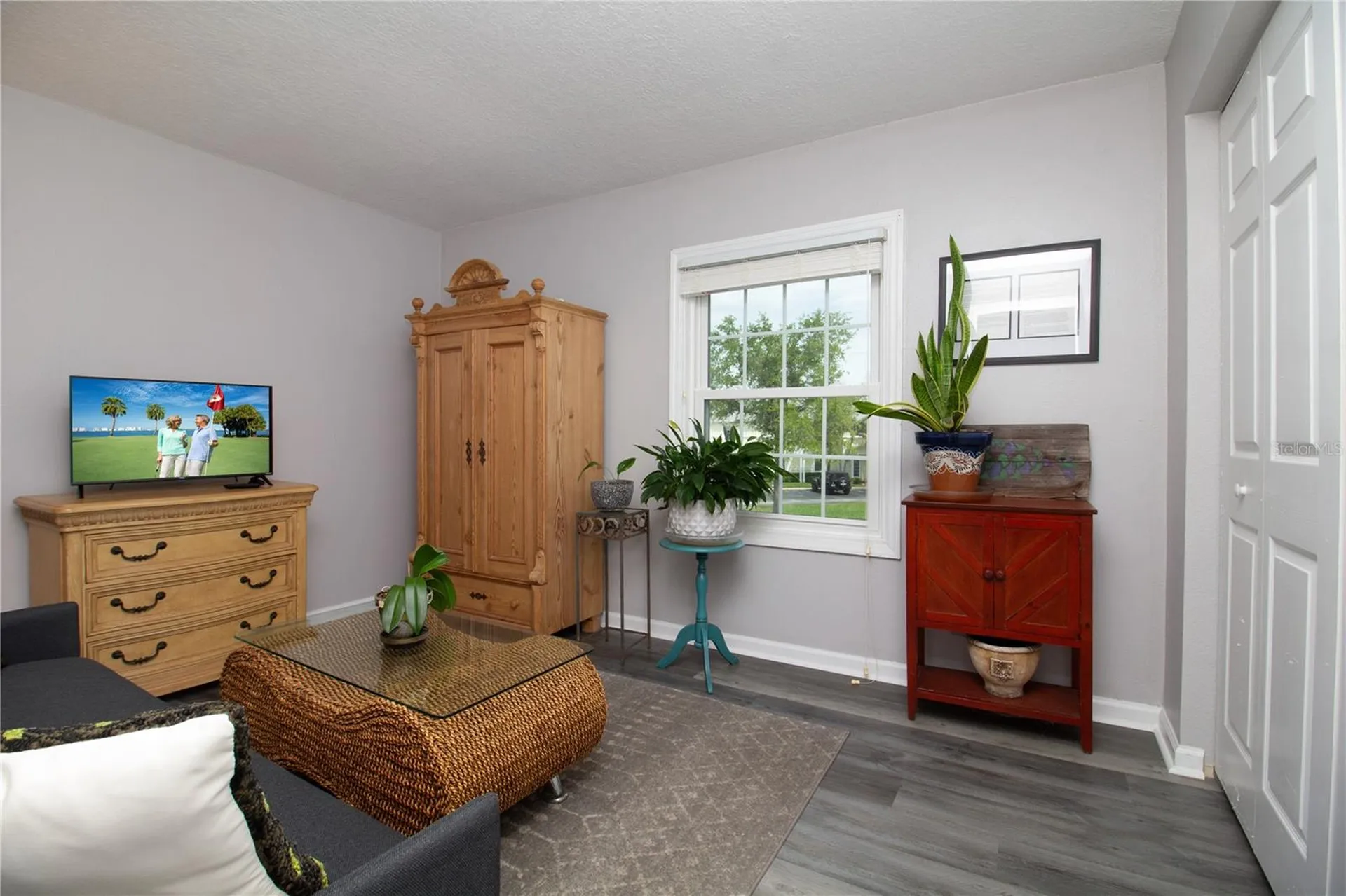 5282 Beach Drive SE St Petersburg FL 33705
