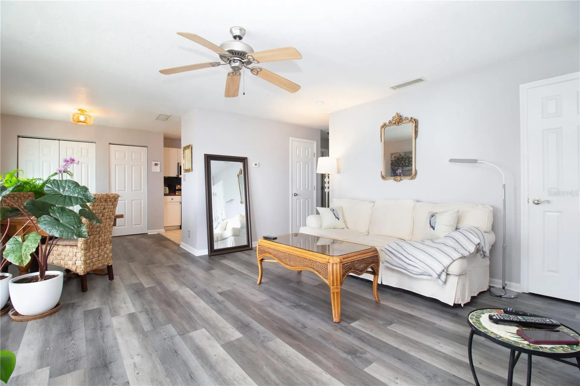 5282 Beach Drive SE St Petersburg FL 33705