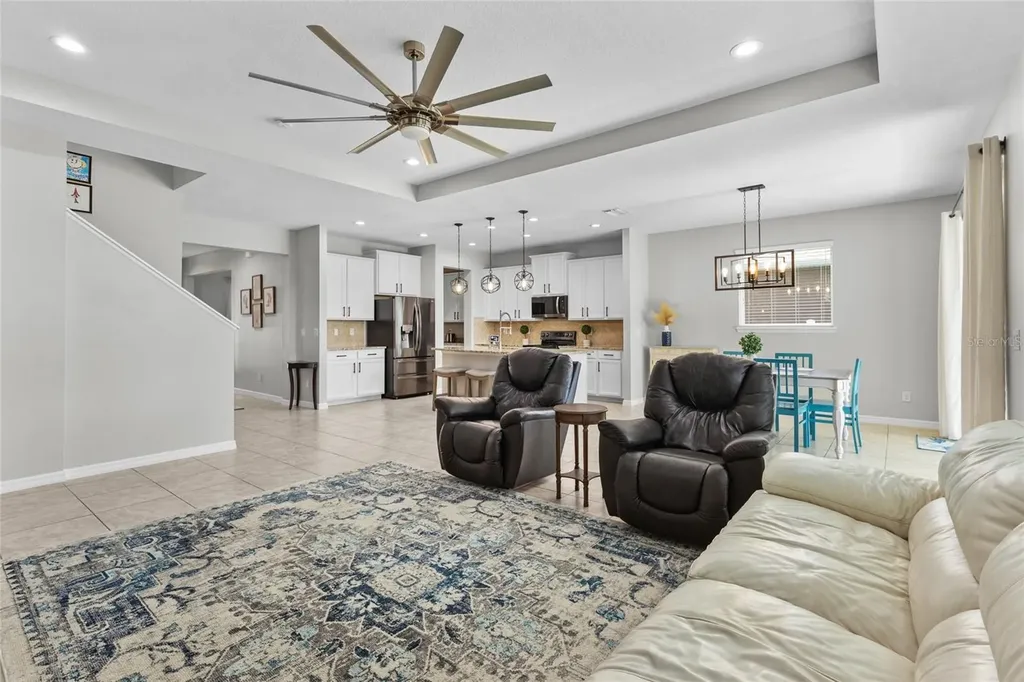 6116 35th Court E Bradenton FL 34203