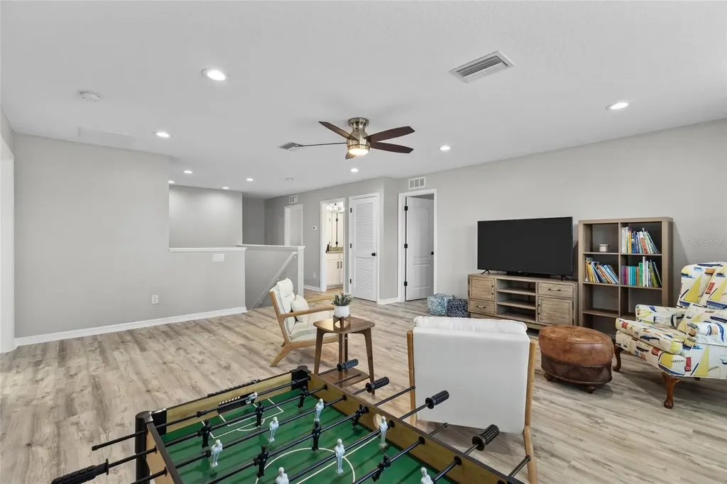 6116 35th Court E Bradenton FL 34203