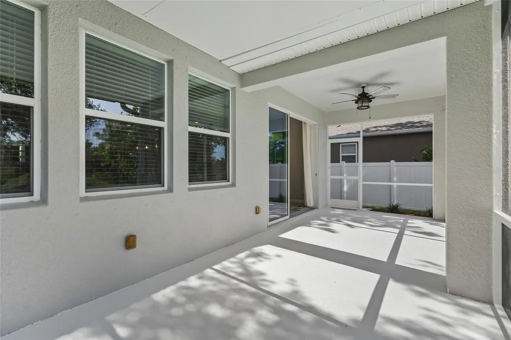 6116 35th Court E Bradenton FL 34203