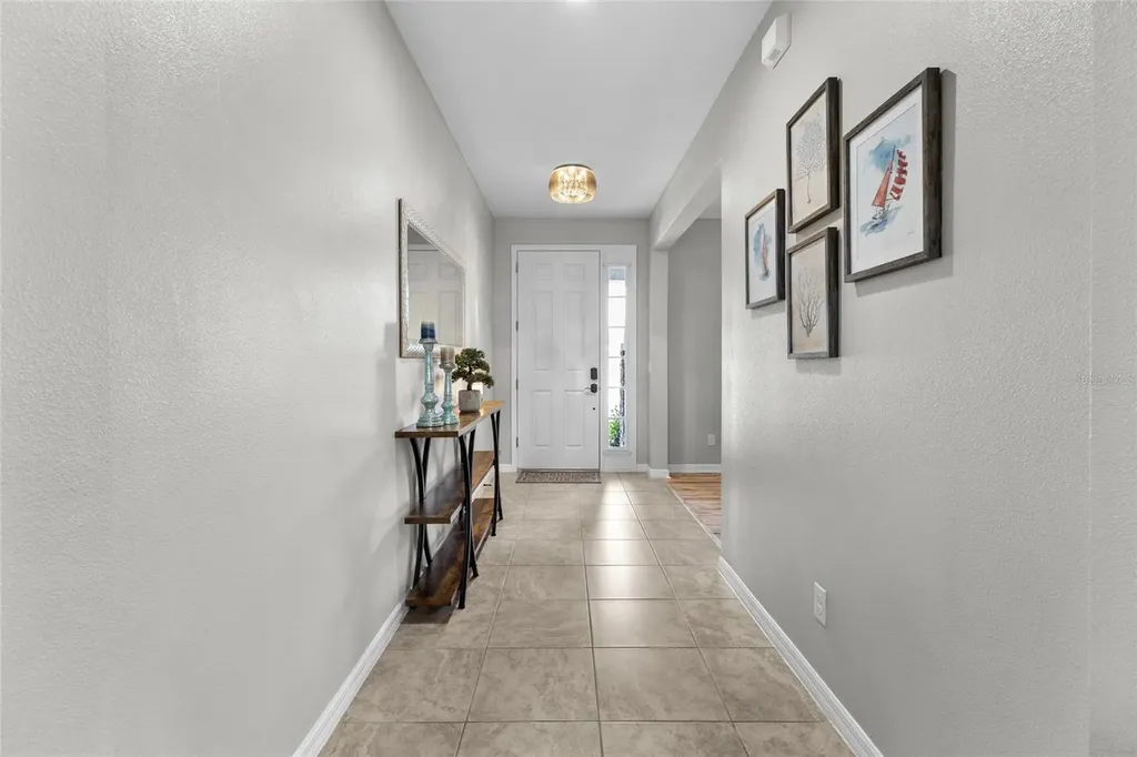 6116 35th Court E Bradenton FL 34203
