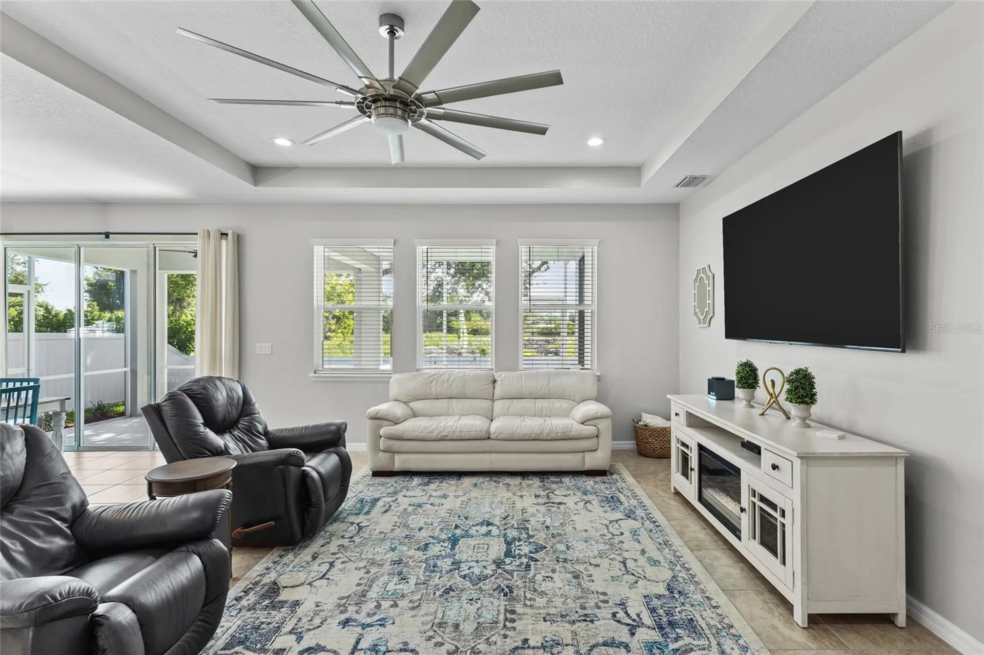 6116 35th Court E Bradenton FL 34203