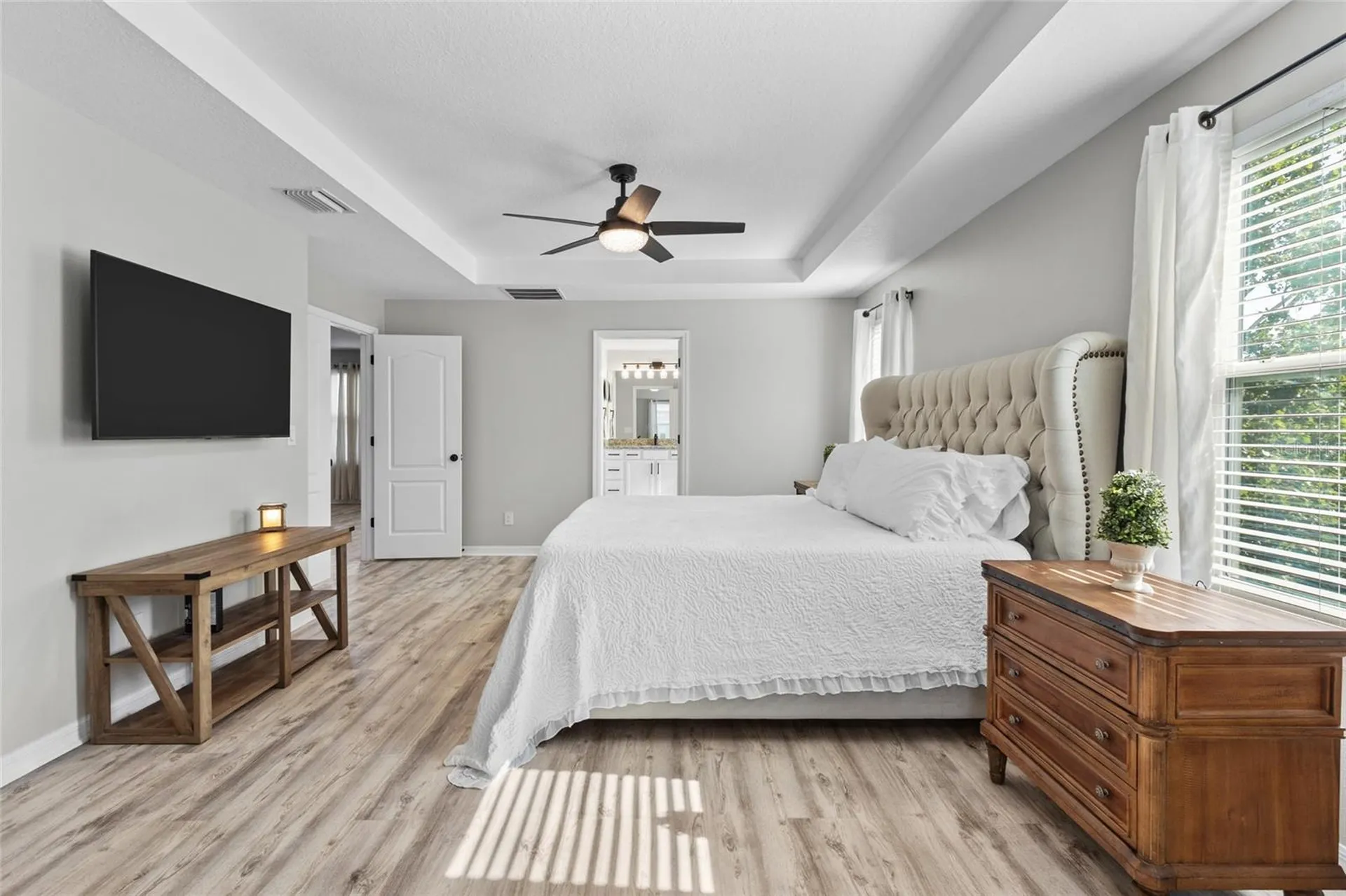 6116 35th Court E Bradenton FL 34203