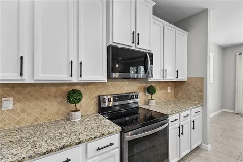 6116 35th Court E Bradenton FL 34203