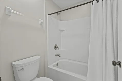 6116 35th Court E Bradenton FL 34203
