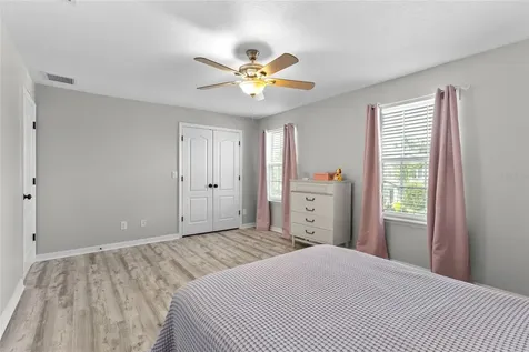 6116 35th Court E Bradenton FL 34203