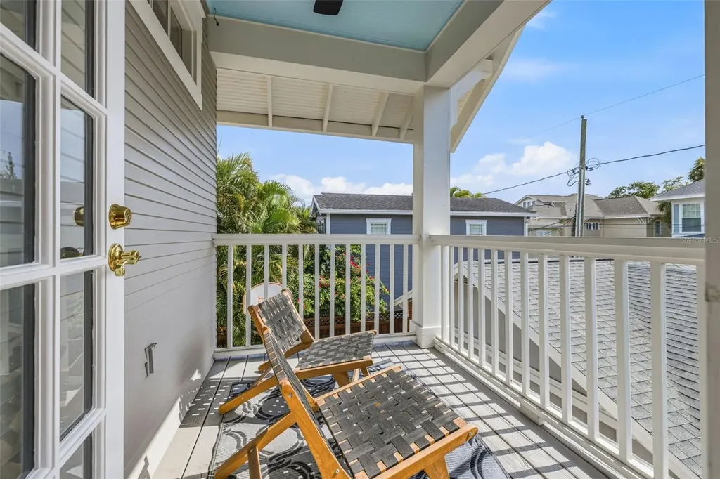 817 S Willow Avenue Tampa FL 33606