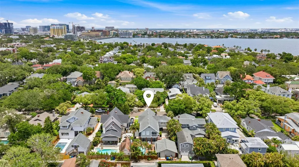 817 S Willow Avenue Tampa FL 33606