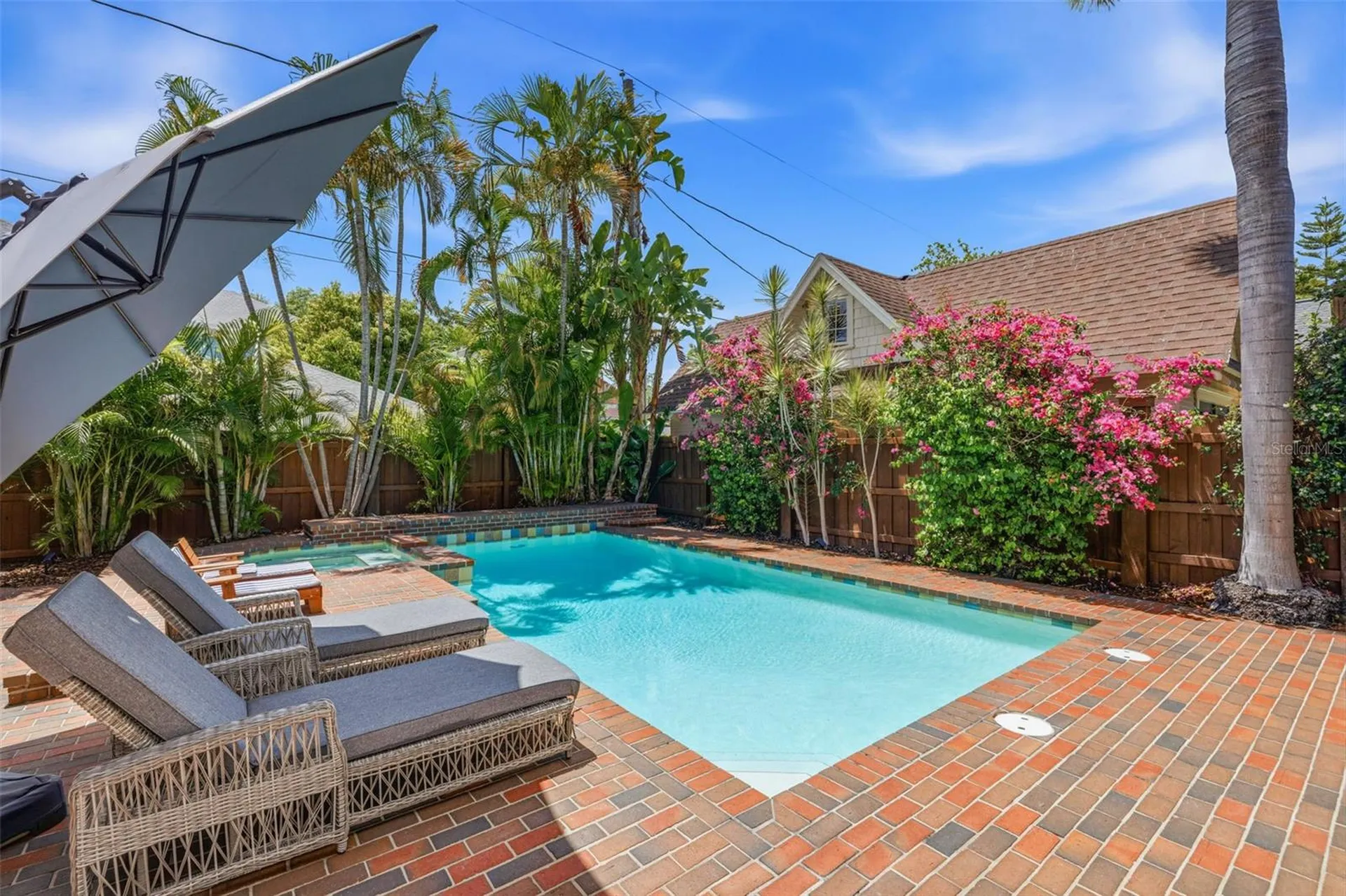 817 S Willow Avenue Tampa FL 33606