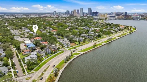 817 S Willow Avenue Tampa FL 33606