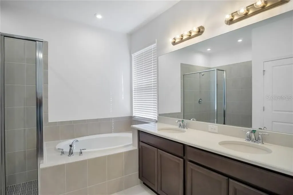 5719 Maidenstone Way Palmetto FL 34221