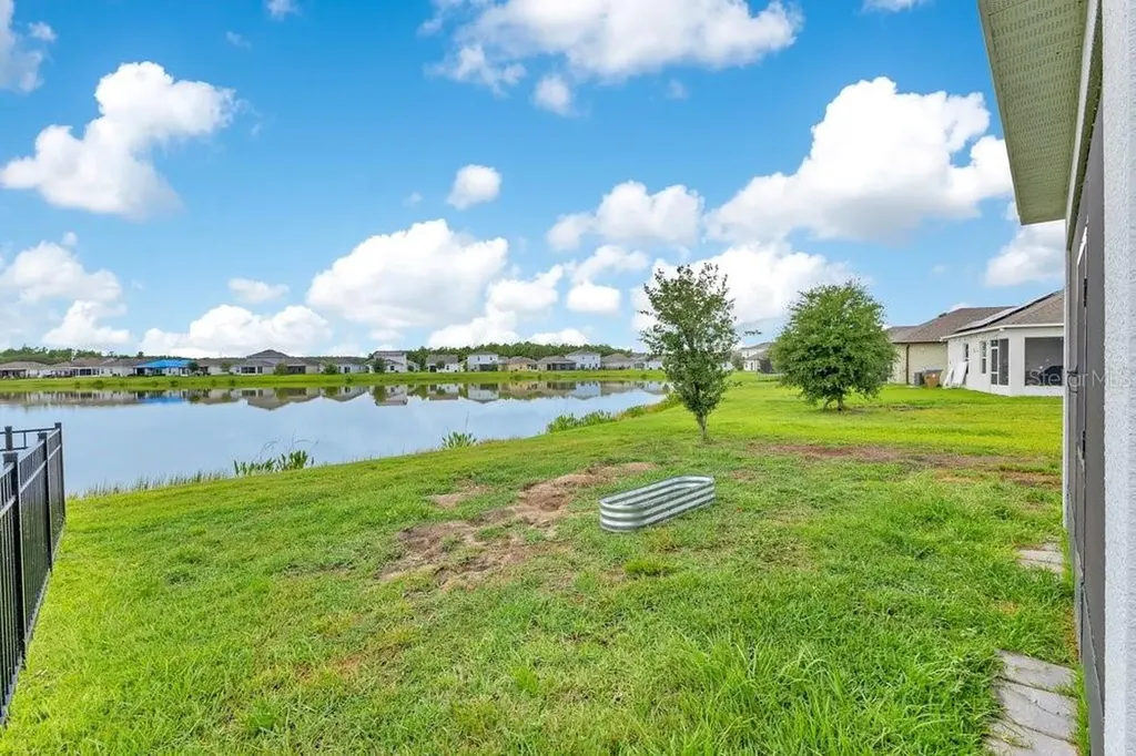 2248 Canyon Breeze Avenue Kissimmee FL 34746