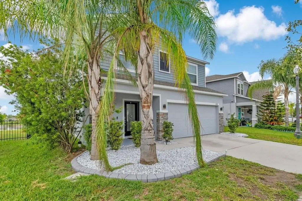 2248 Canyon Breeze Avenue Kissimmee FL 34746