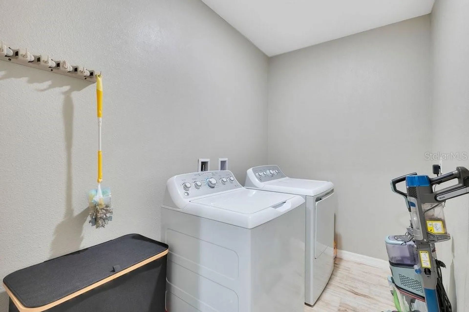 2248 Canyon Breeze Avenue Kissimmee FL 34746