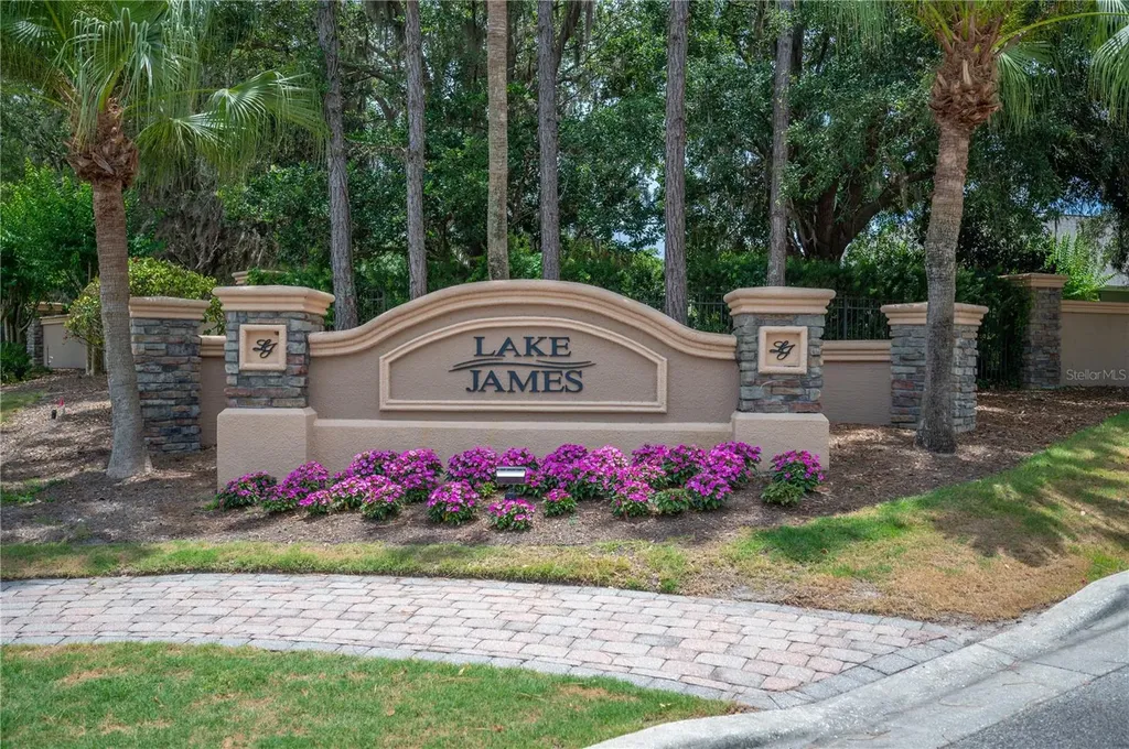 7835 Lake James Boulevard Lakeland FL 33810