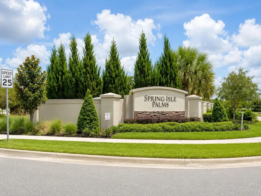 1043 Spring Palm Loop Orlando FL 32828