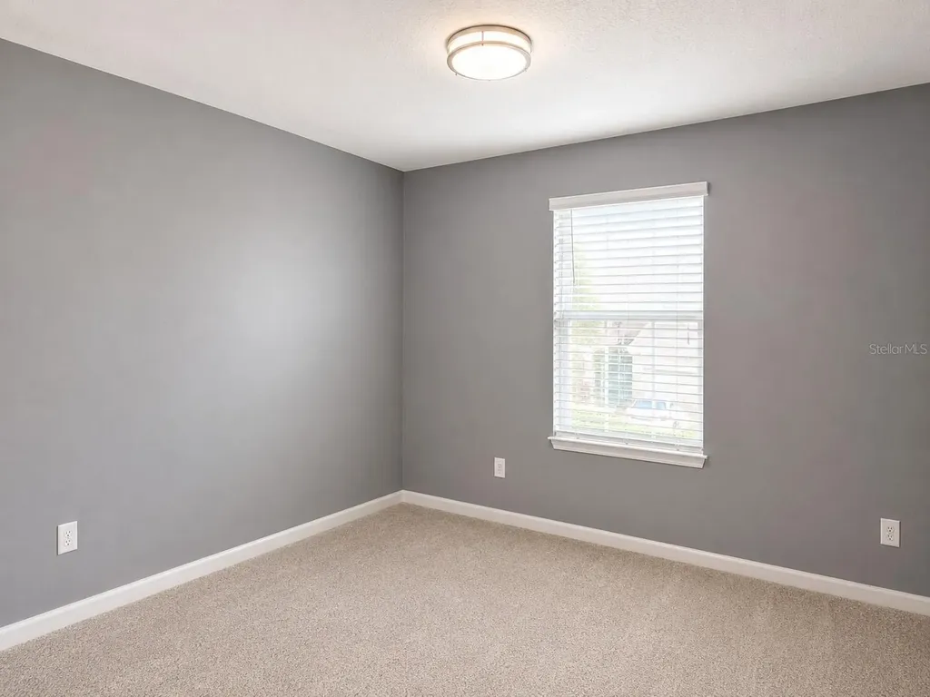 1043 Spring Palm Loop Orlando FL 32828