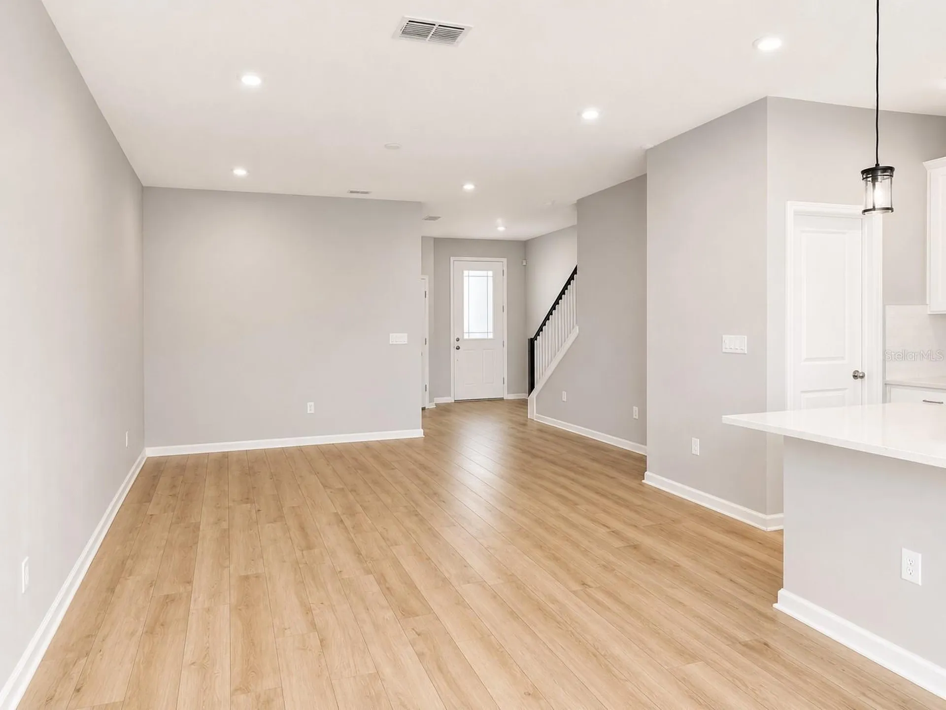 1043 Spring Palm Loop Orlando FL 32828