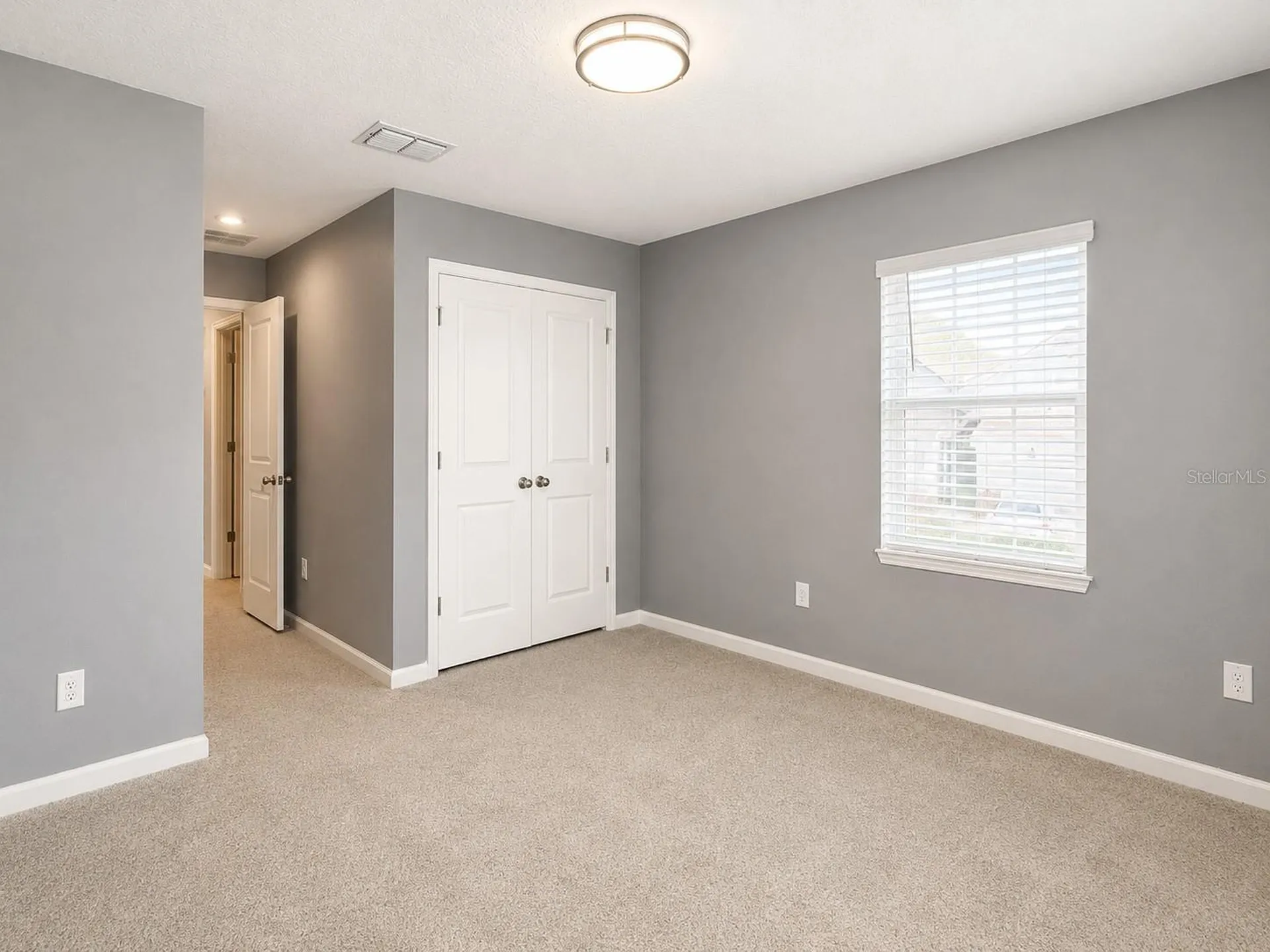 1043 Spring Palm Loop Orlando FL 32828