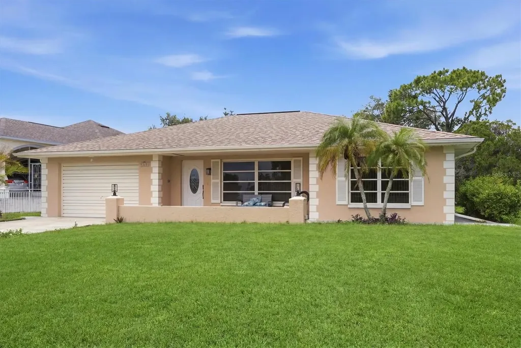 320 San Rafael Avenue North Port FL 34287