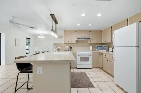 320 San Rafael Avenue North Port FL 34287