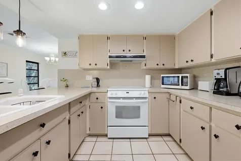 320 San Rafael Avenue North Port FL 34287
