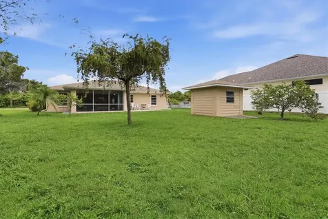 320 San Rafael Avenue North Port FL 34287