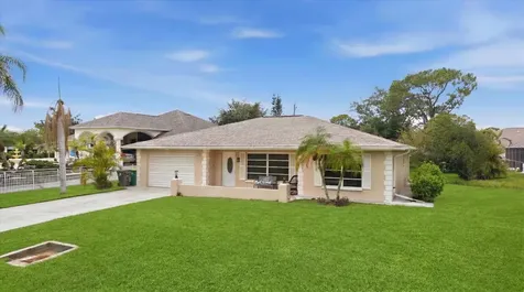 320 San Rafael Avenue North Port FL 34287