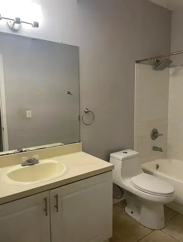 10024 Strafford Oak Court Tampa FL 33624