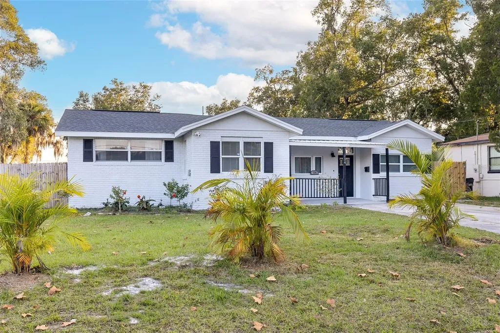 234 W Magnolia Street Apopka FL 32703