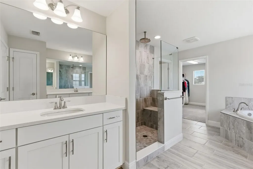 12962 Steed Trace Loop Lithia FL 33547