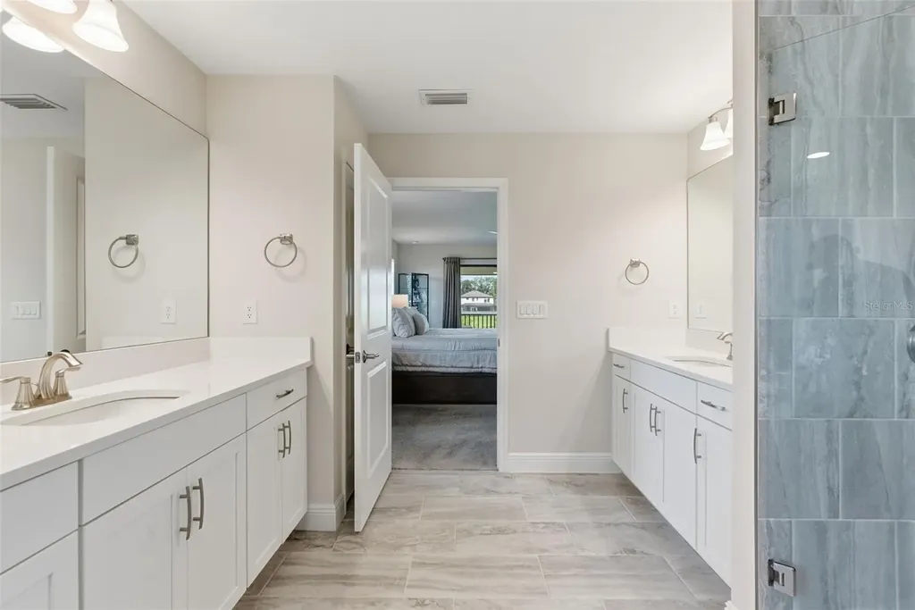 12962 Steed Trace Loop Lithia FL 33547