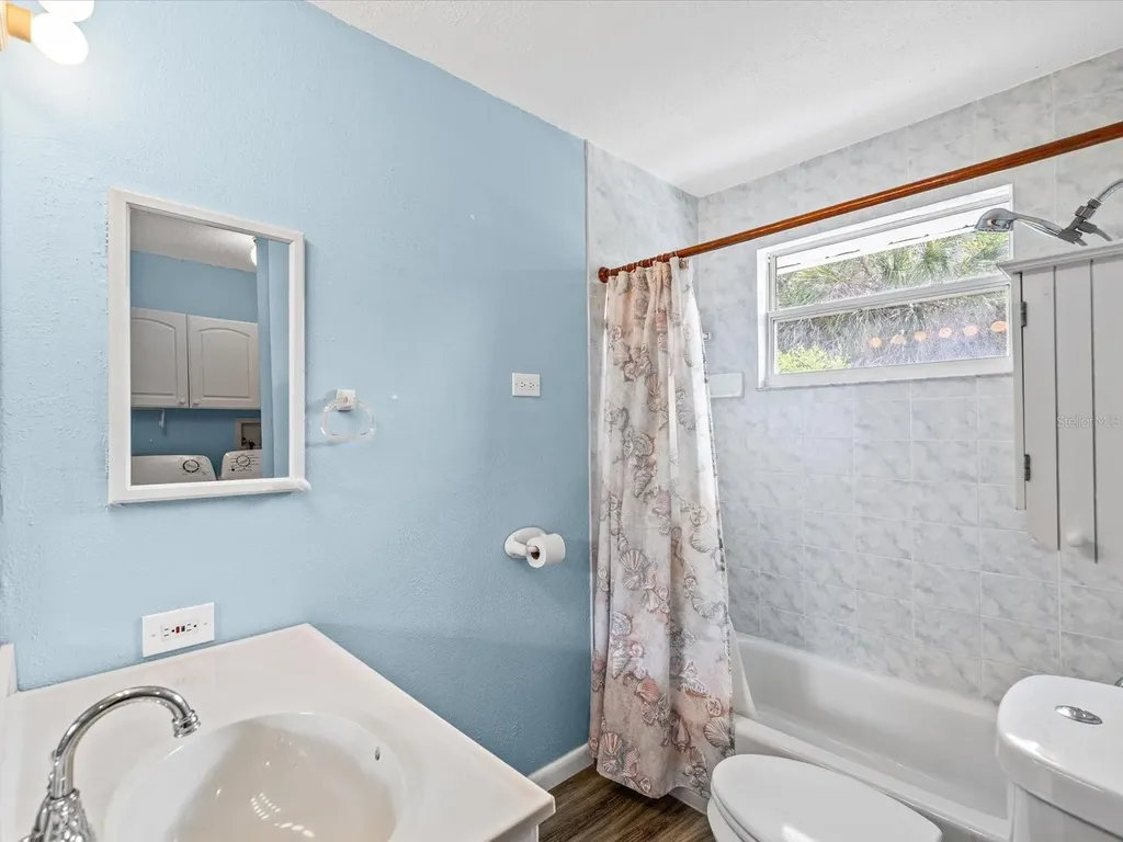 6150 Island Drive Weeki Wachee FL 34607