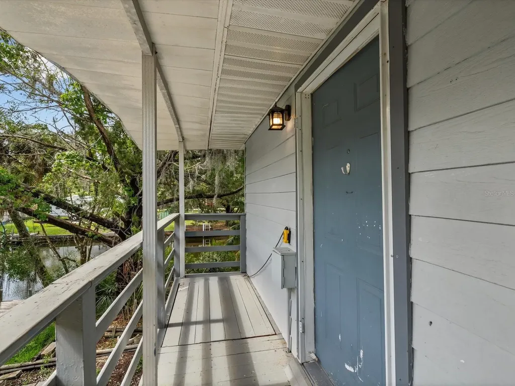 6150 Island Drive Weeki Wachee FL 34607