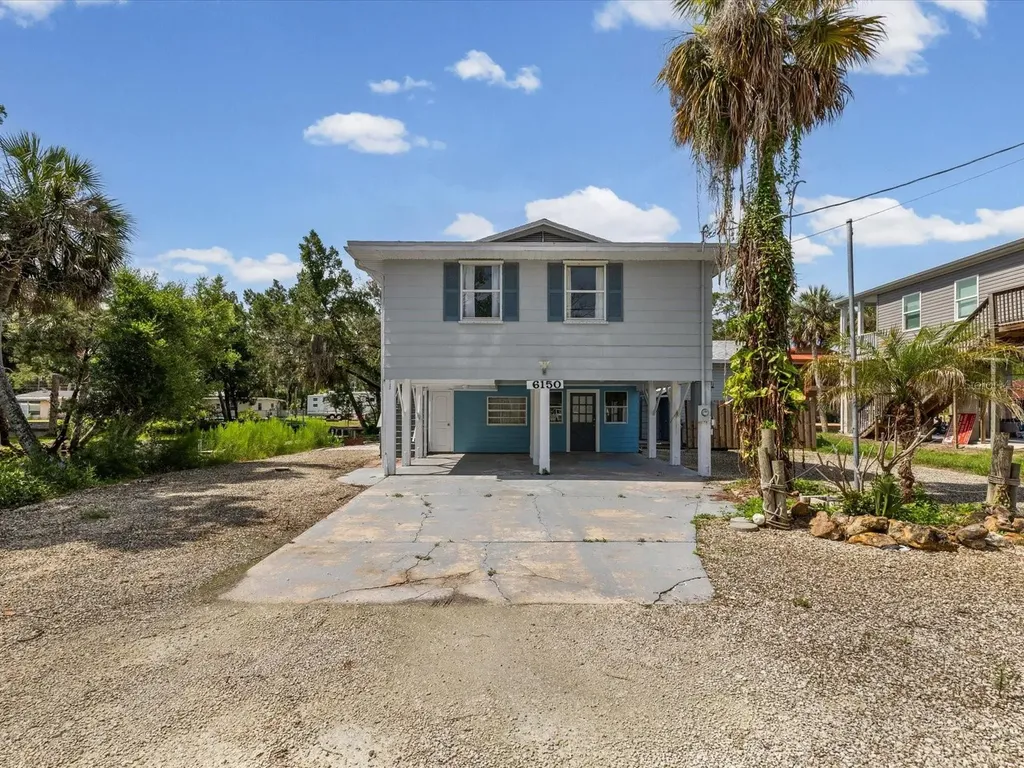 6150 Island Drive Weeki Wachee FL 34607
