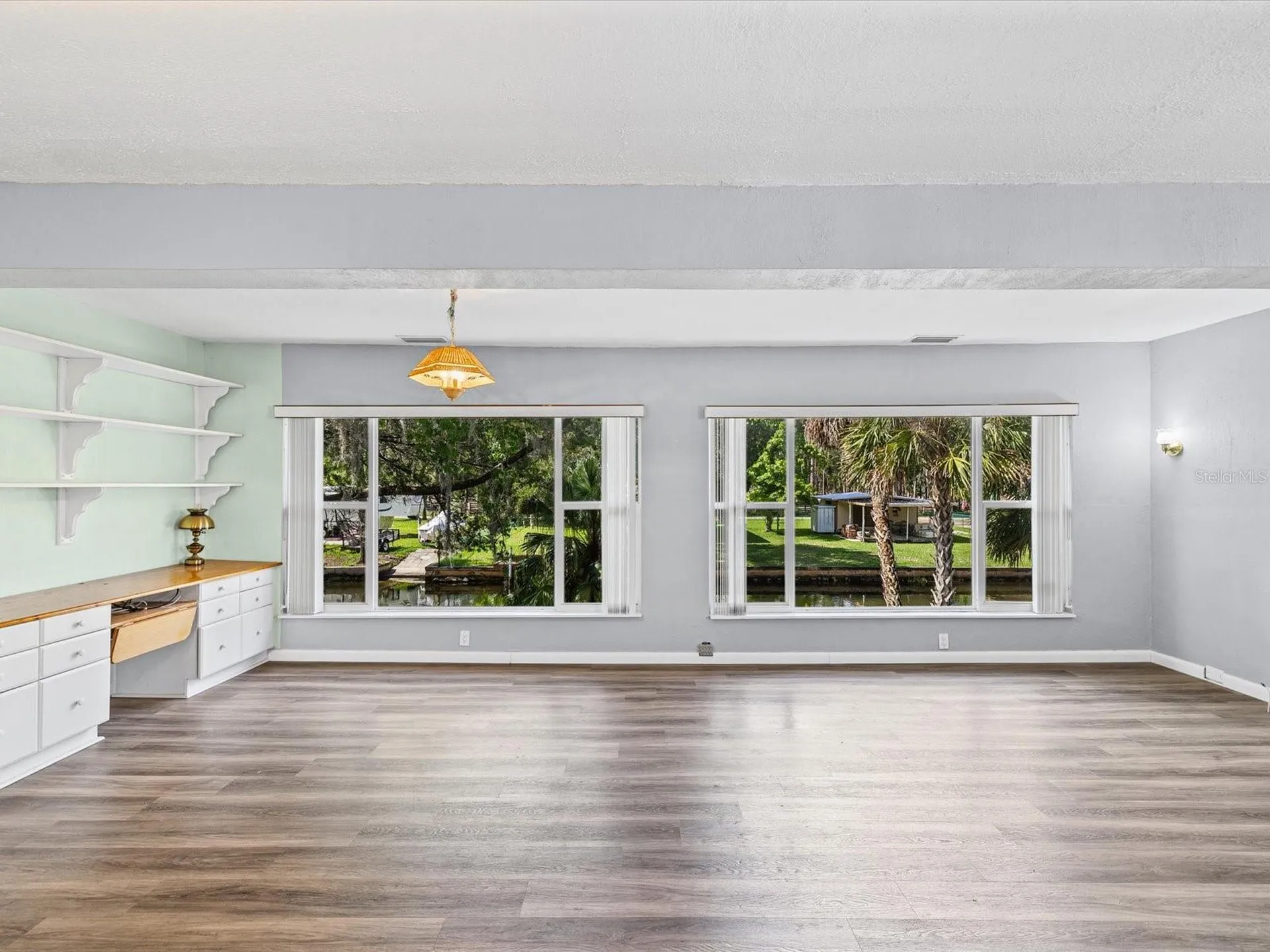 6150 Island Drive Weeki Wachee FL 34607