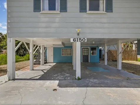 6150 Island Drive Weeki Wachee FL 34607