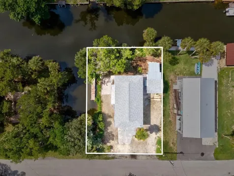 6150 Island Drive Weeki Wachee FL 34607