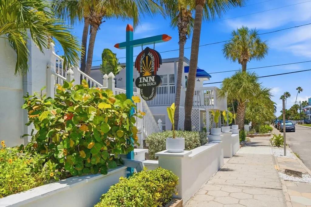 109 14th Avenue St Pete Beach FL 33706