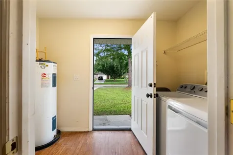 1509 West Parkway Deland FL 32724