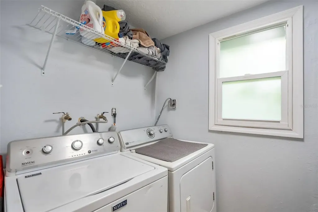 335 E Walts Avenue Deland FL 32724