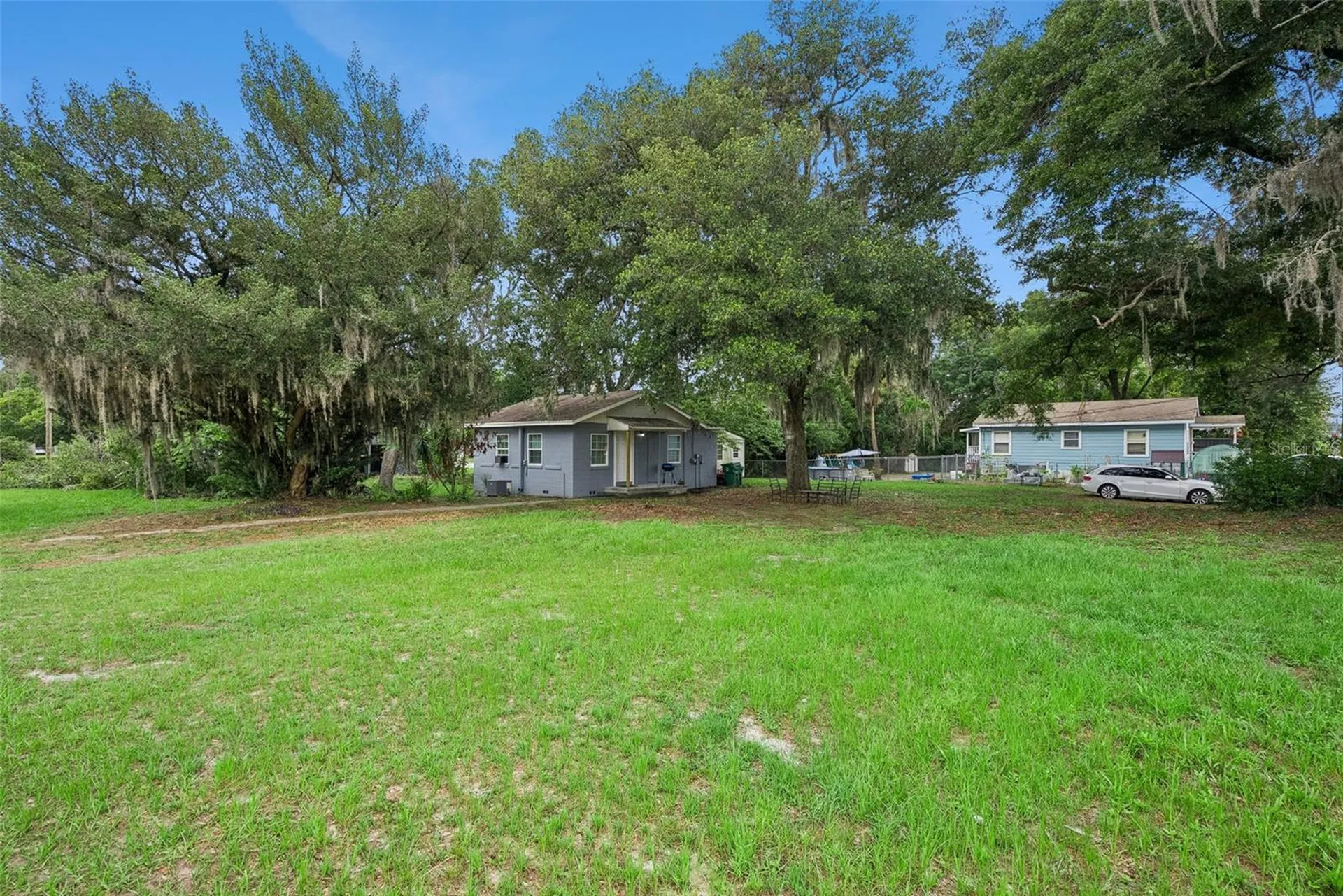 335 E Walts Avenue Deland FL 32724