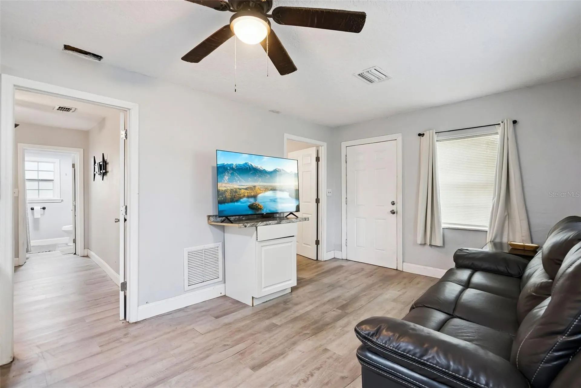 335 E Walts Avenue Deland FL 32724